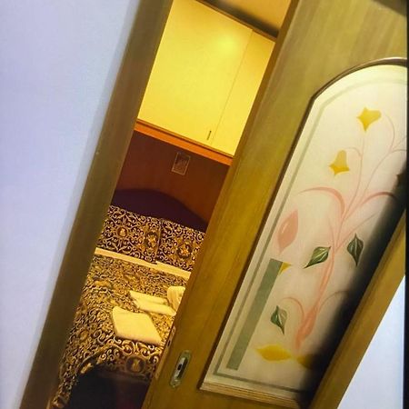 Casa Mari' Centro Storico Vicino Hotel Caracciolo Napoli Dış mekan fotoğraf