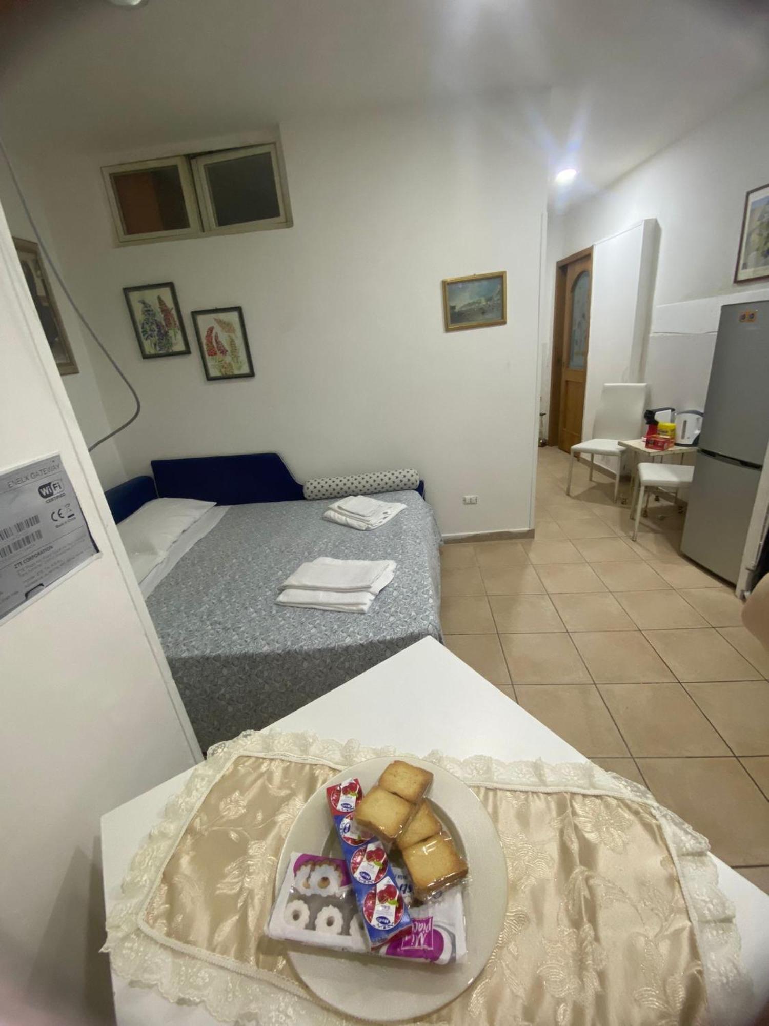 Casa Mari' Centro Storico Vicino Hotel Caracciolo Napoli Dış mekan fotoğraf